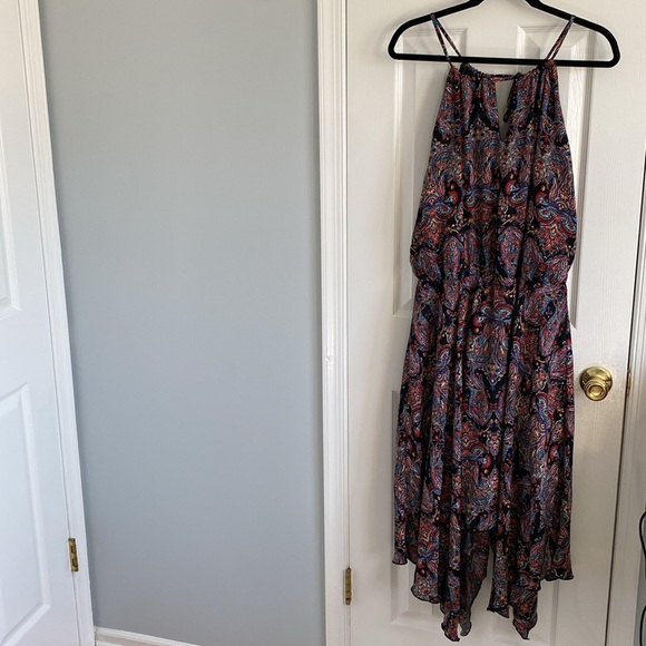NWT My Michelle Paisley Print Sleeveless Dress Shark Bite Hem Women's Size 2X - Picture 1 of 12